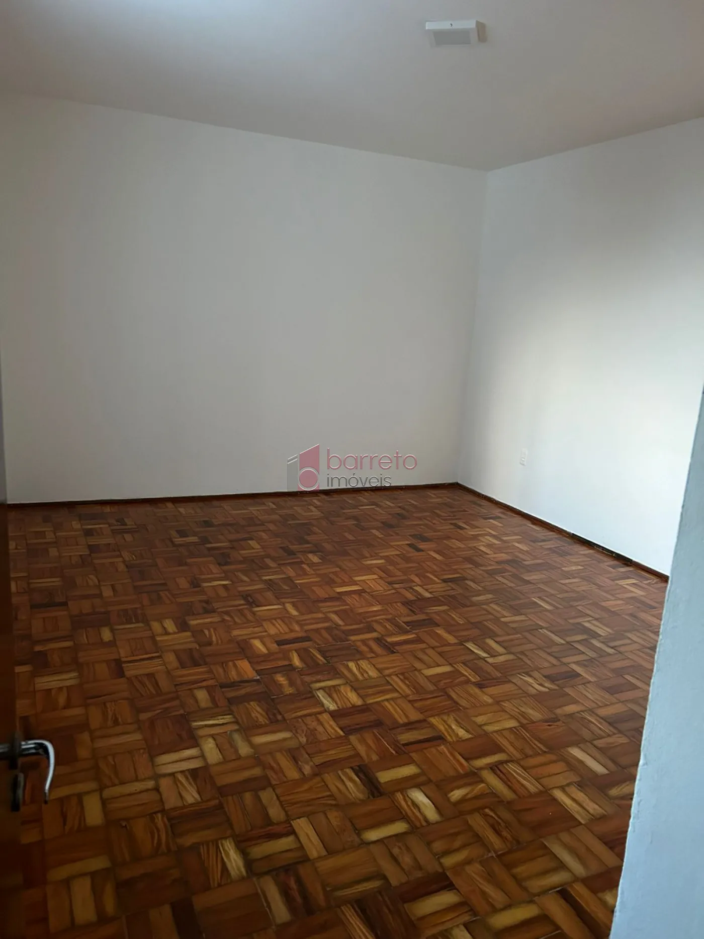 CASA À VENDA NO CENTRO DE JUNDIAÍ/SP