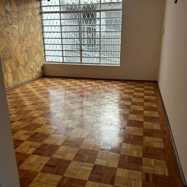CASA À VENDA NO CENTRO DE JUNDIAÍ/SP
