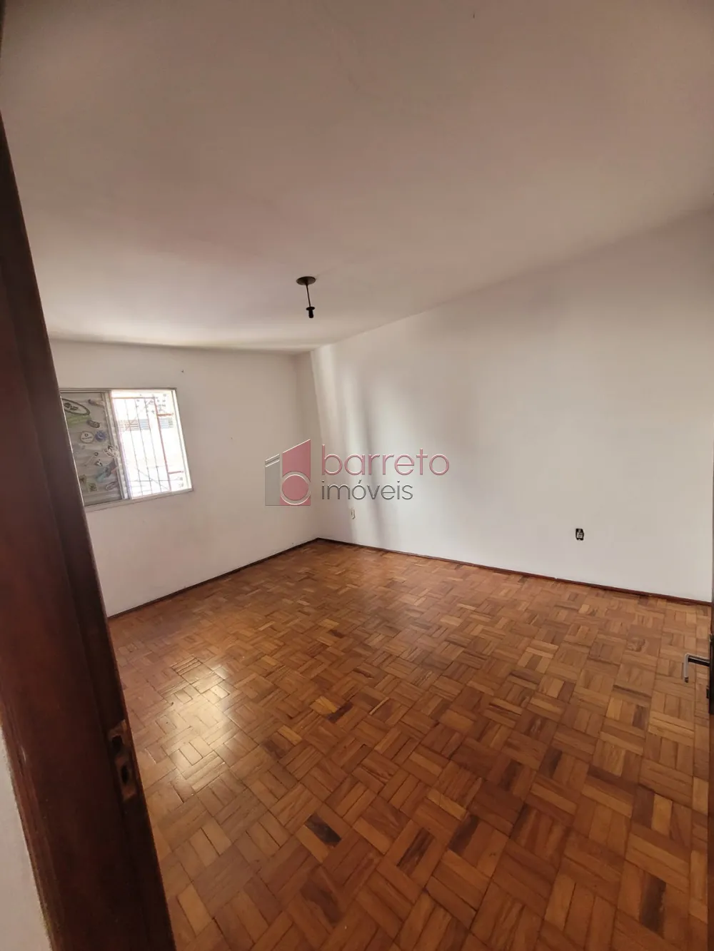 CASA À VENDA NO CENTRO DE JUNDIAÍ/SP