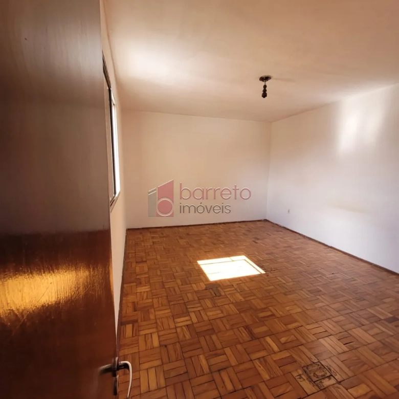 CASA À VENDA NO CENTRO DE JUNDIAÍ/SP