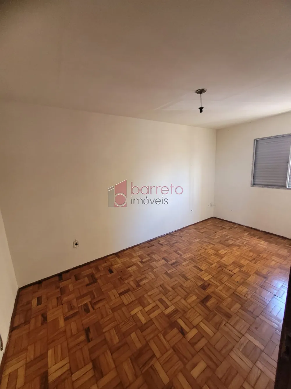 CASA À VENDA NO CENTRO DE JUNDIAÍ/SP