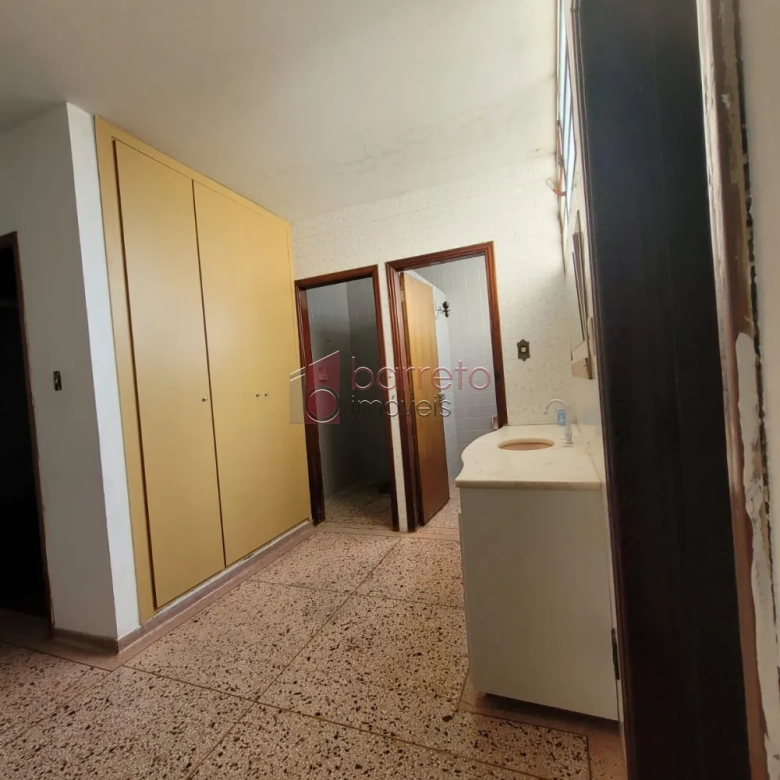 CASA À VENDA NO CENTRO DE JUNDIAÍ/SP