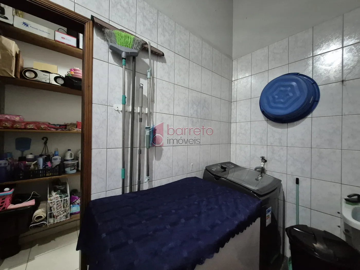 CASAS + SALÃO COMERCIAL À VENDA NA CIDADE LUIZA – JUNDIAÍ/SP