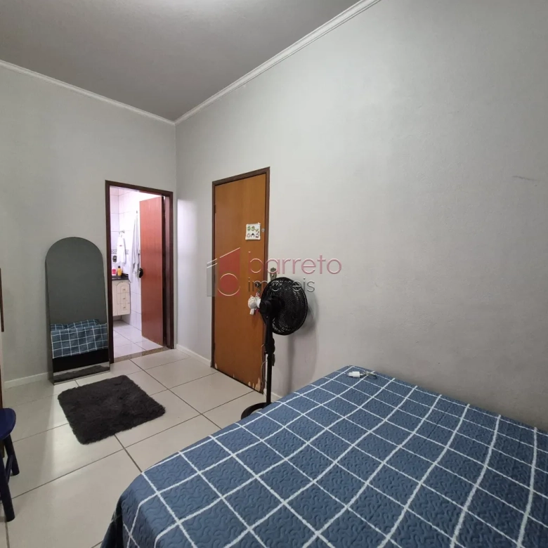 CASAS + SALÃO COMERCIAL À VENDA NA CIDADE LUIZA – JUNDIAÍ/SP