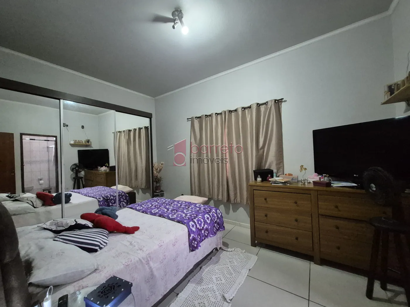 CASAS + SALÃO COMERCIAL À VENDA NA CIDADE LUIZA – JUNDIAÍ/SP