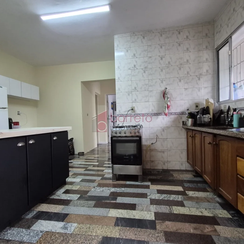 CASAS + SALÃO COMERCIAL À VENDA NA CIDADE LUIZA – JUNDIAÍ/SP