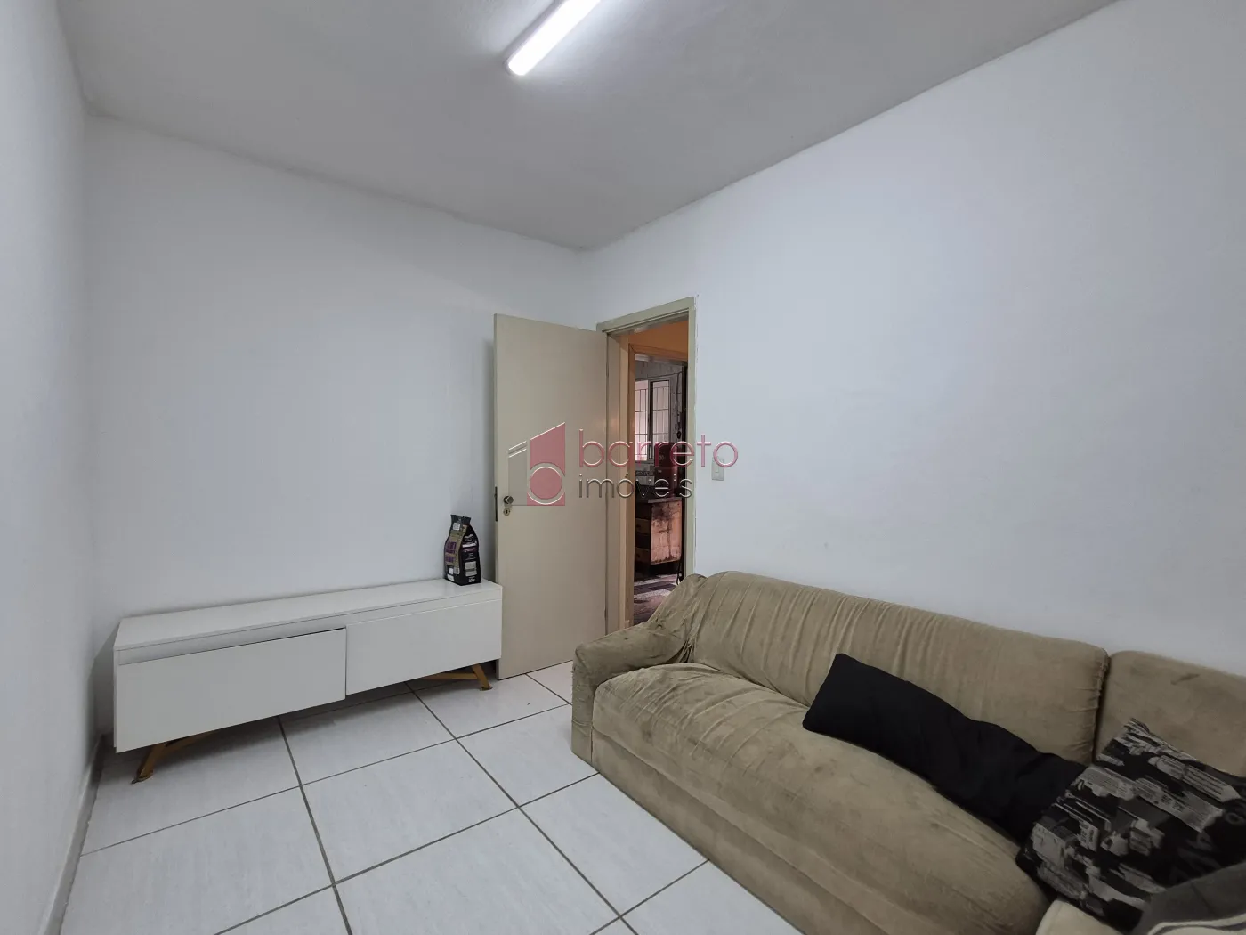 CASAS + SALÃO COMERCIAL À VENDA NA CIDADE LUIZA – JUNDIAÍ/SP