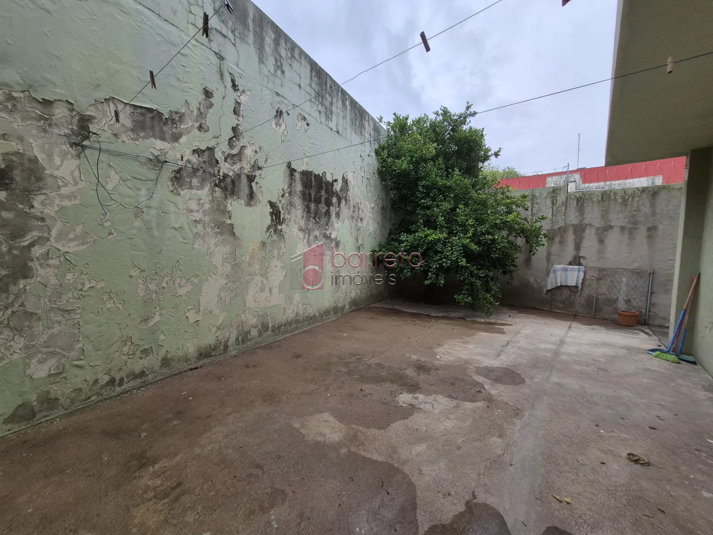CASAS + SALÃO COMERCIAL À VENDA NA CIDADE LUIZA – JUNDIAÍ/SP