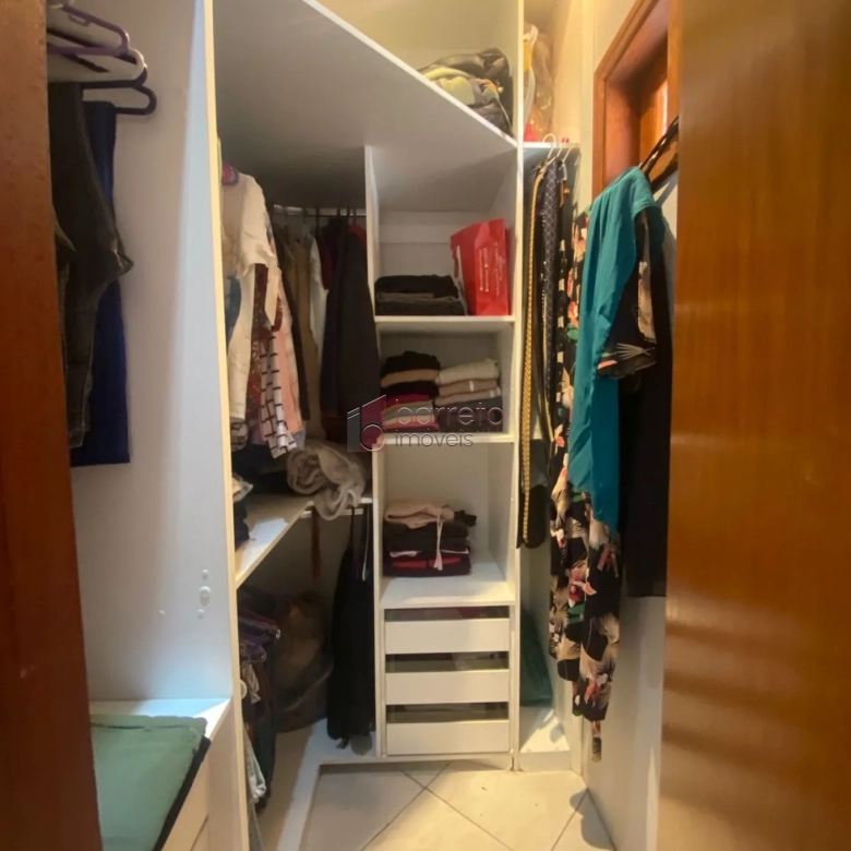 SOBRADO À VENDA NO BAIRRO AGAPEAMA EM JUNDIAÍ/SP