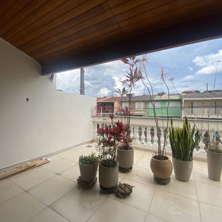 SOBRADO À VENDA NO BAIRRO AGAPEAMA EM JUNDIAÍ/SP
