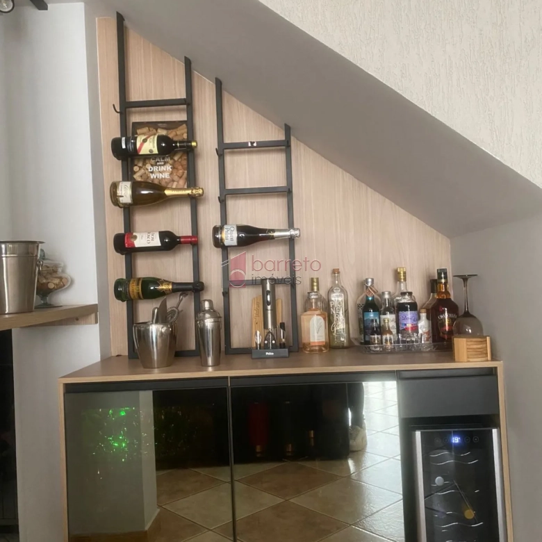 SOBRADO À VENDA NO BAIRRO AGAPEAMA EM JUNDIAÍ/SP