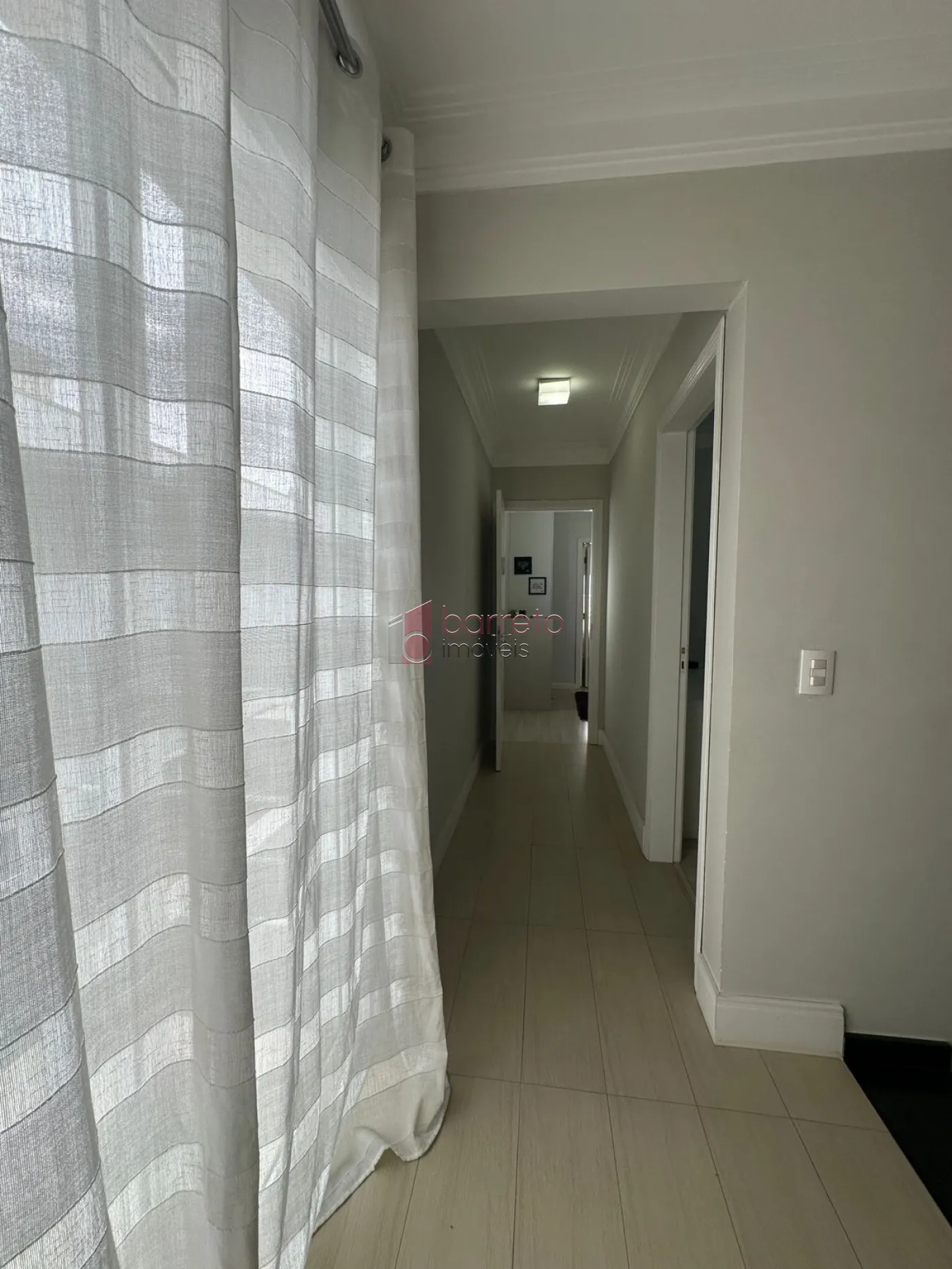 SOBRADO COM 3 QUARTOS À VENDA – HORTO SANTO ANTÔNIO – JUNDIAÍ/SP