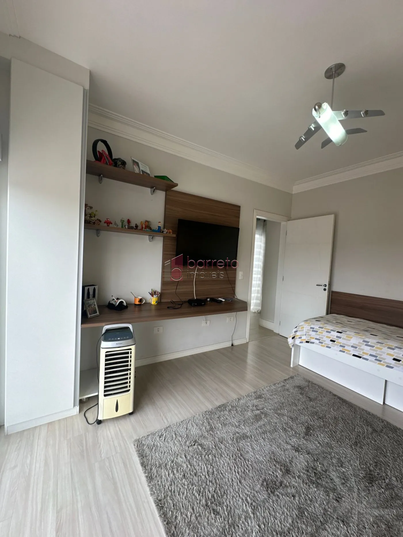 SOBRADO COM 3 QUARTOS À VENDA – HORTO SANTO ANTÔNIO – JUNDIAÍ/SP