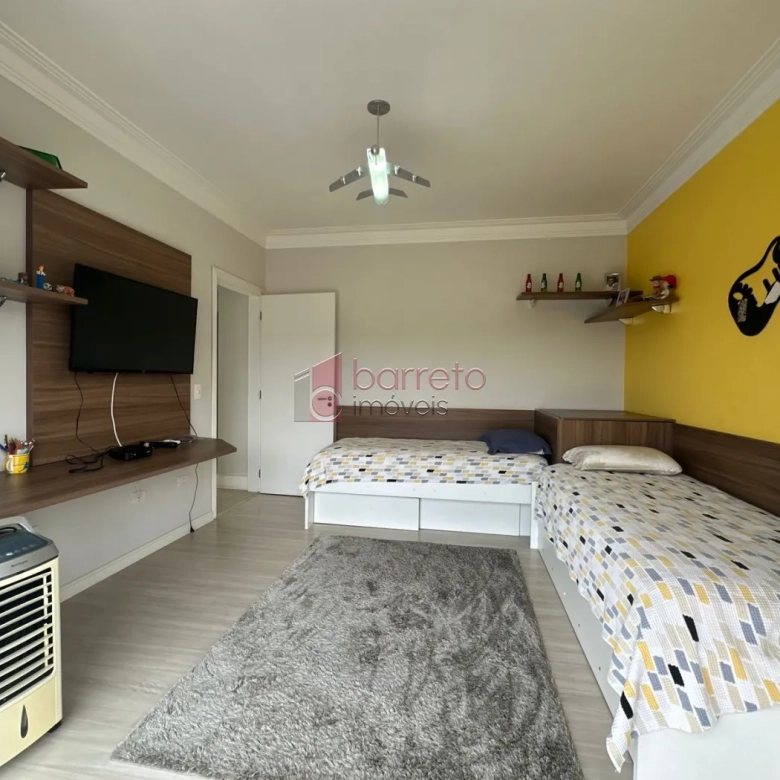 SOBRADO COM 3 QUARTOS À VENDA – HORTO SANTO ANTÔNIO – JUNDIAÍ/SP