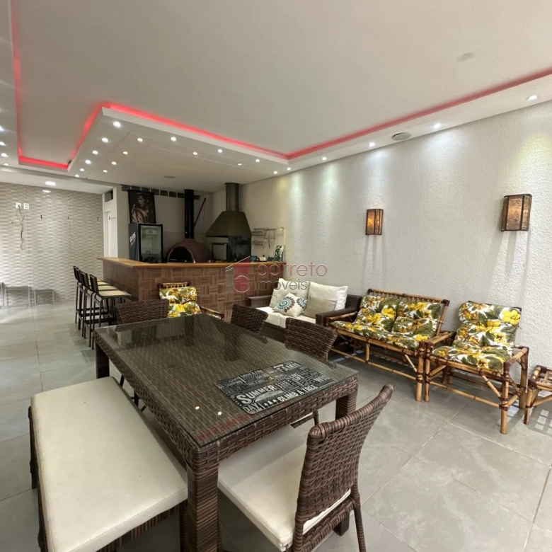 SOBRADO COM 3 QUARTOS À VENDA – HORTO SANTO ANTÔNIO – JUNDIAÍ/SP