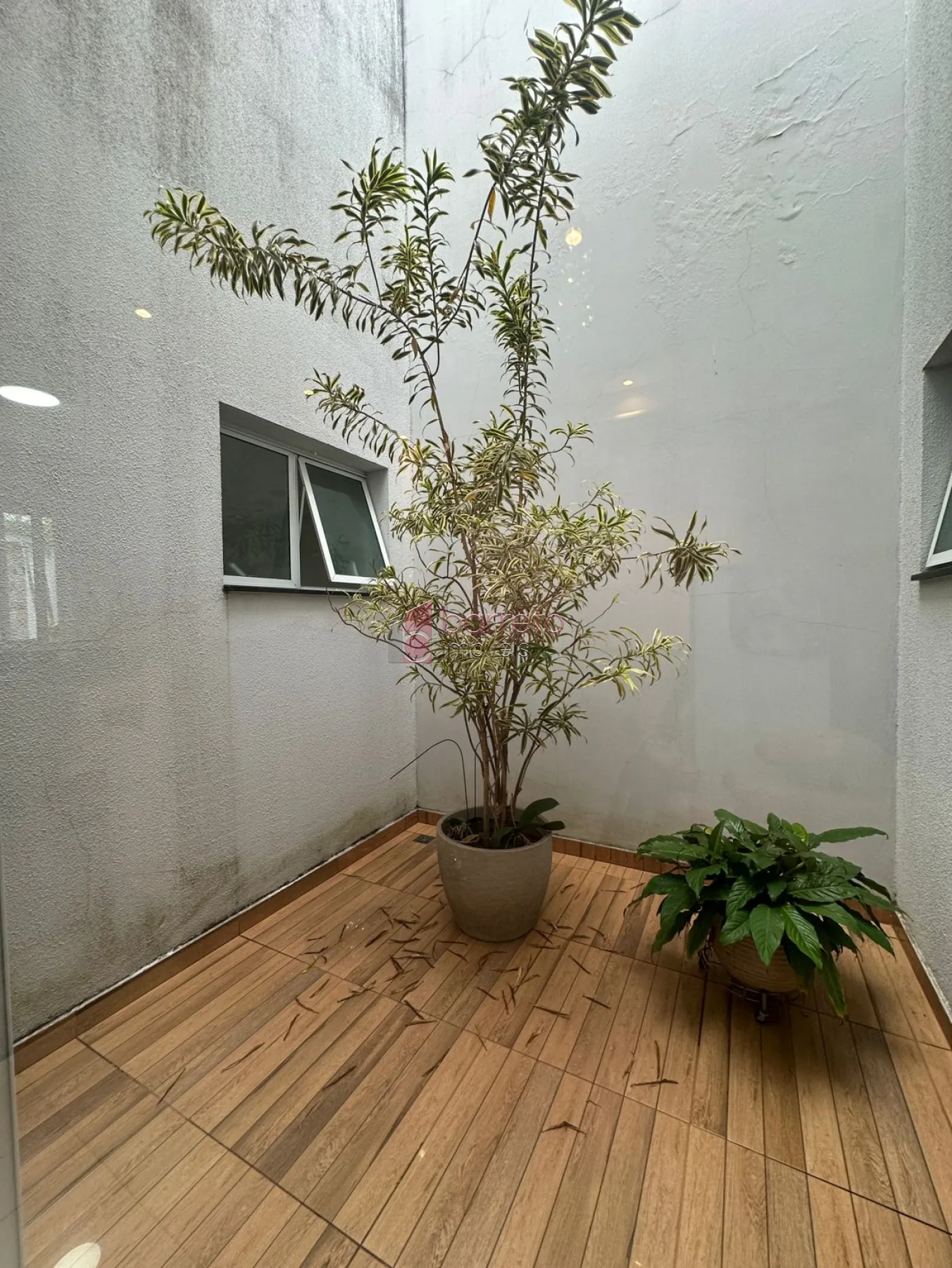 SOBRADO COM 3 QUARTOS À VENDA – HORTO SANTO ANTÔNIO – JUNDIAÍ/SP
