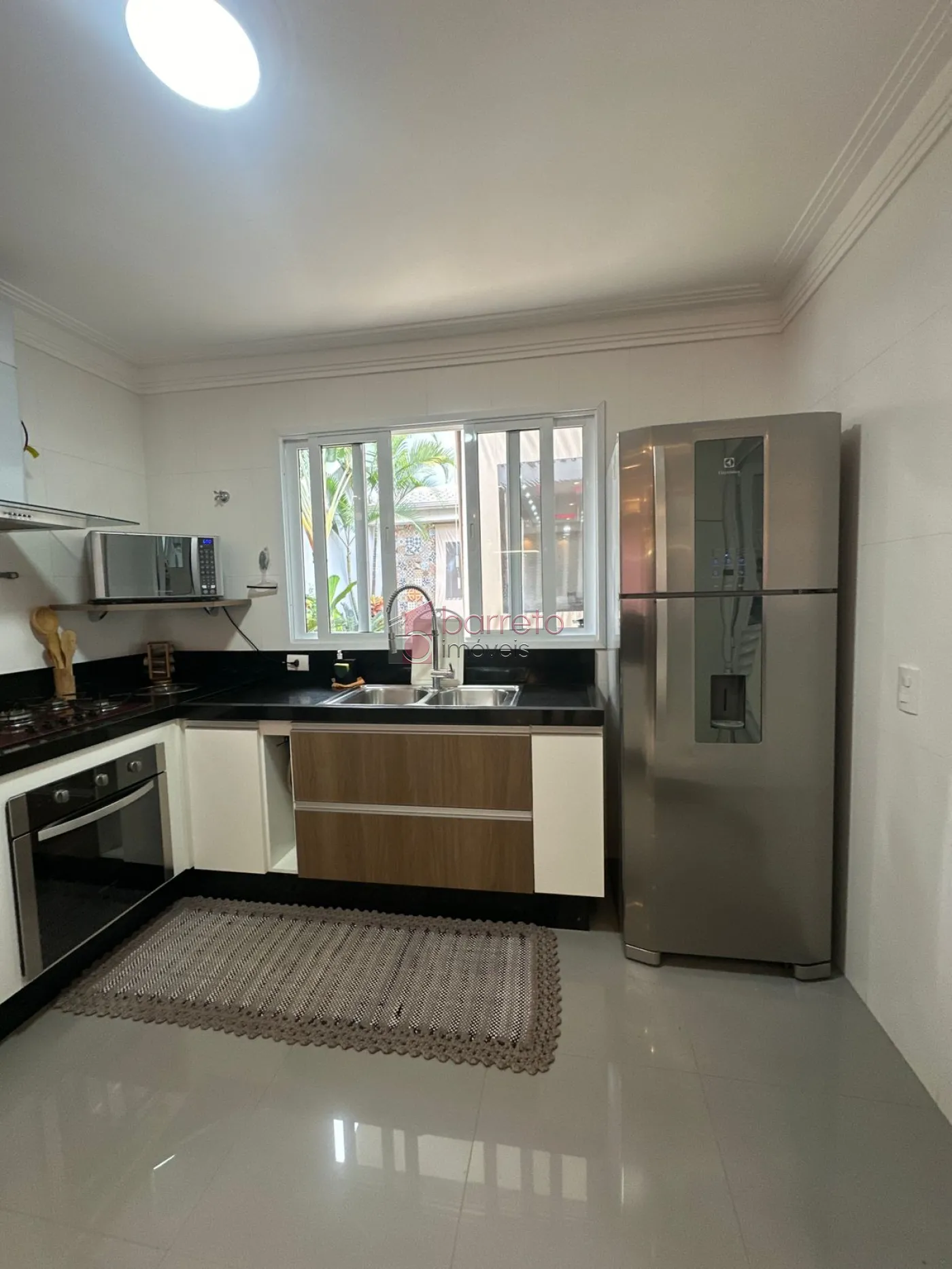 SOBRADO COM 3 QUARTOS À VENDA – HORTO SANTO ANTÔNIO – JUNDIAÍ/SP