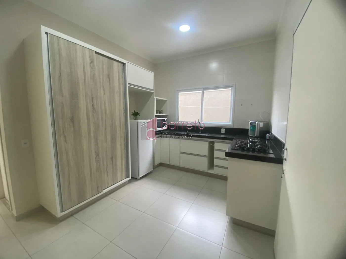 CASA À VENDA NO BAIRRO MEDEIROS EM JUNDIAÍ/SP