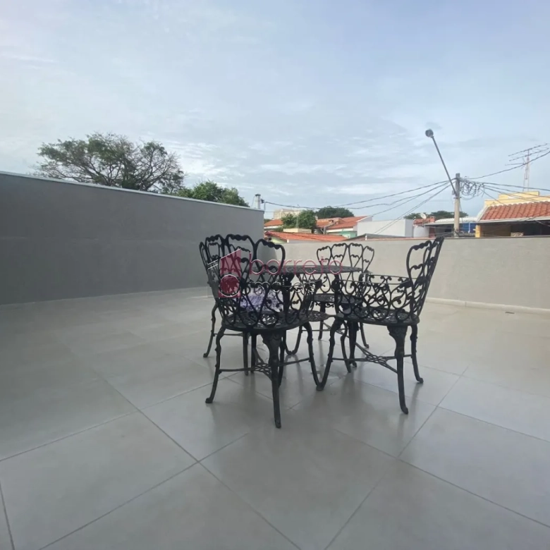 CASA À VENDA NO BAIRRO MEDEIROS EM JUNDIAÍ/SP