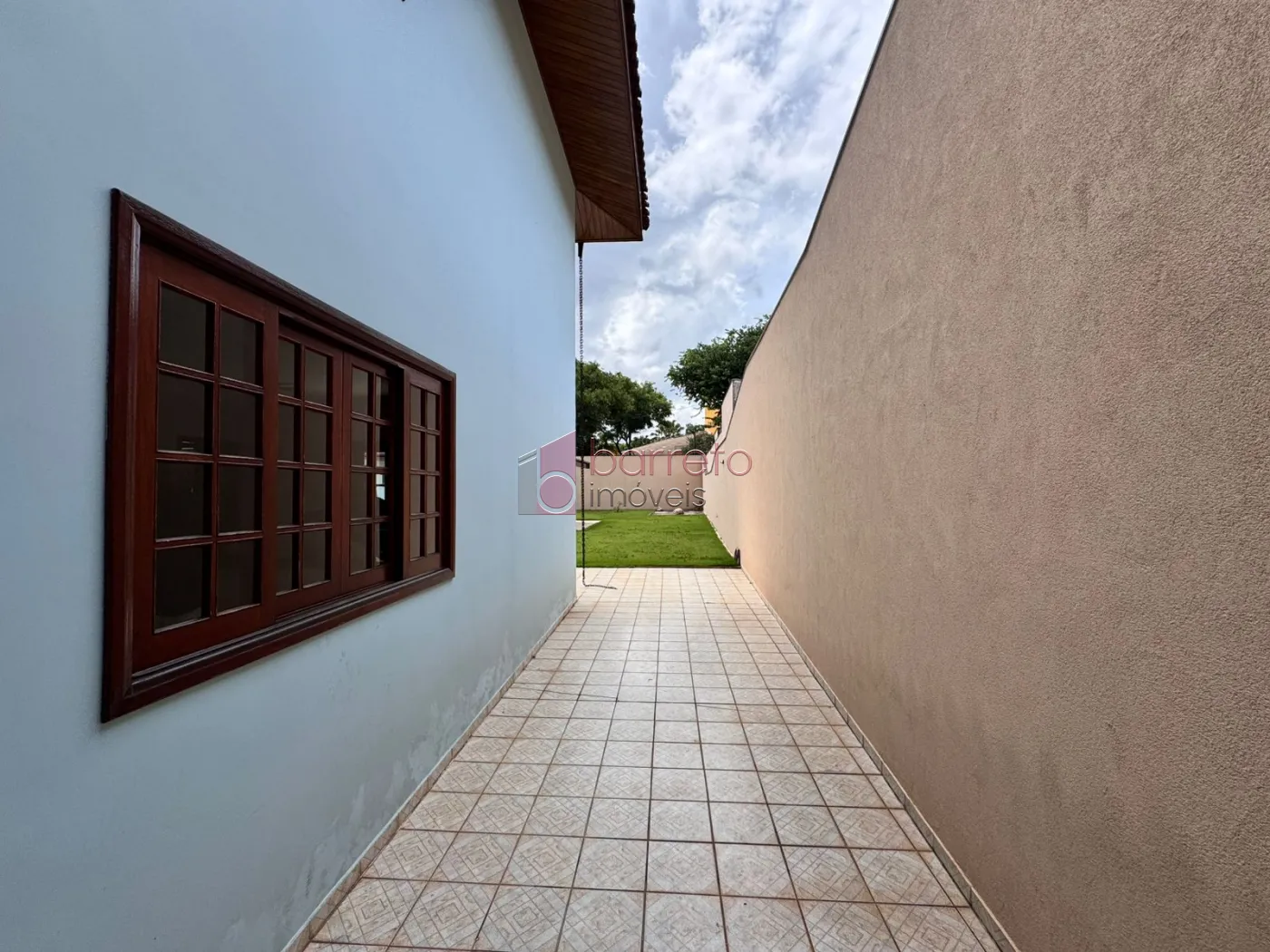 CASA PARA VENDA  NO JARDIM SAMAMBAIA EM JUNDIAÍ / SP