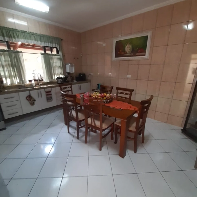 SOBRADO À VENDA NO BAIRRO ELOY CHAVES EM JUNDIAÍ/SP