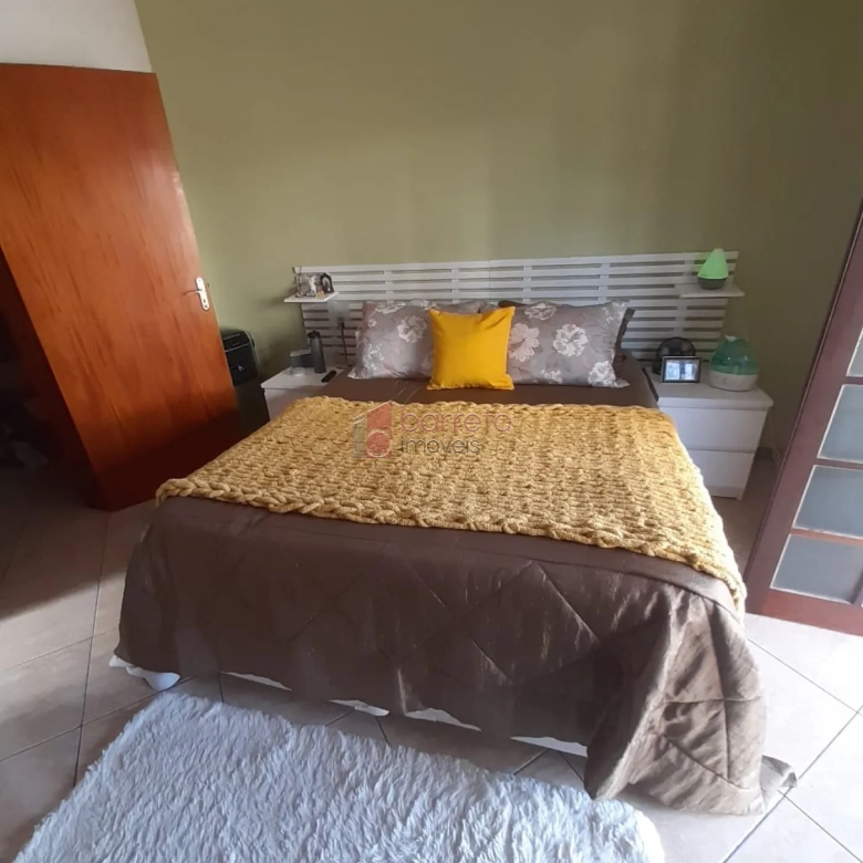 SOBRADO À VENDA NO BAIRRO ELOY CHAVES EM JUNDIAÍ/SP