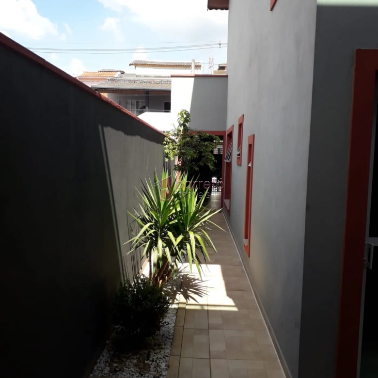 CASA Á VENDA NO BAIRRO JARDIM MARAMBAIA – JUNDIAÍ – SP