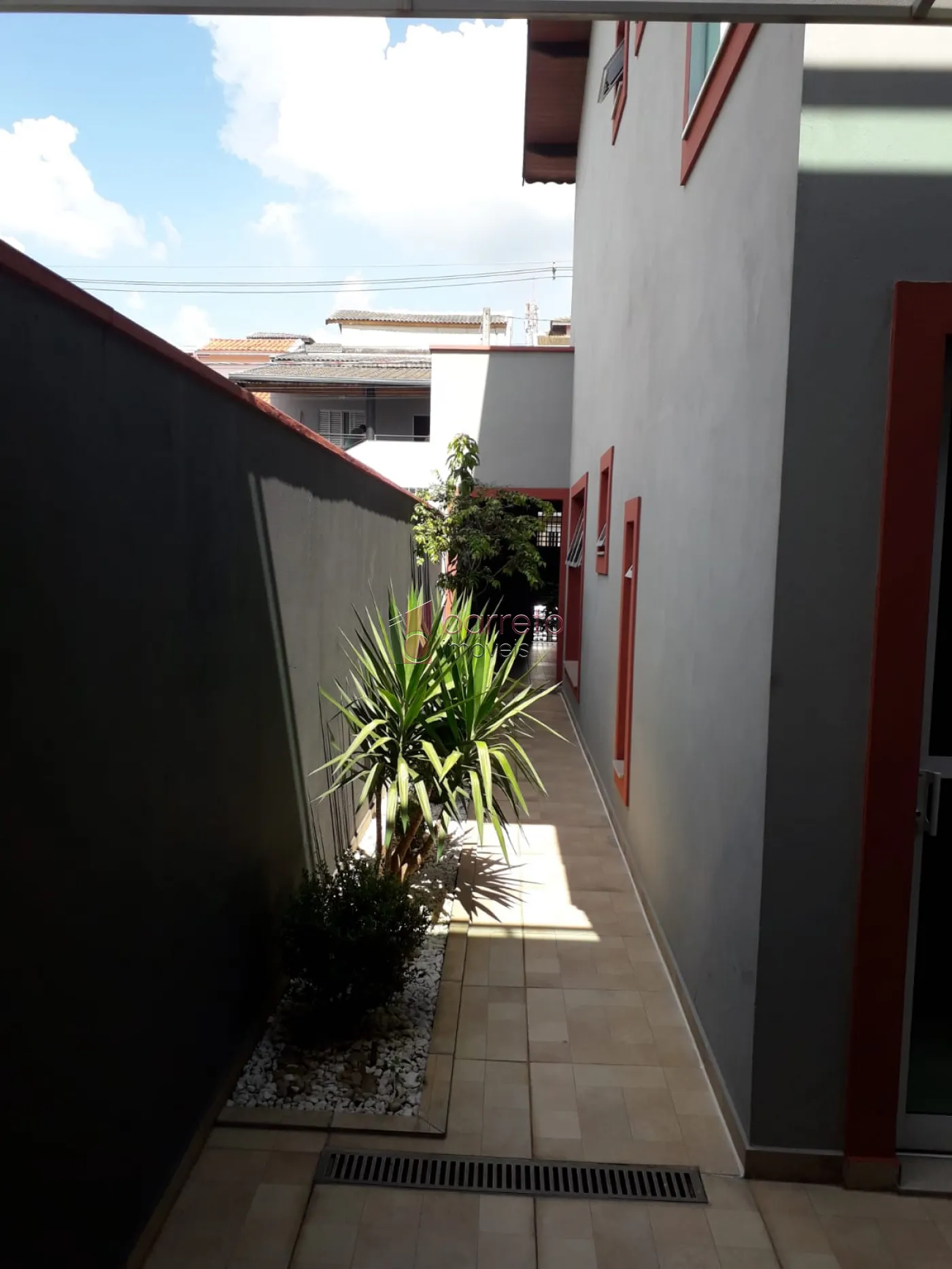 CASA Á VENDA NO BAIRRO JARDIM MARAMBAIA – JUNDIAÍ – SP