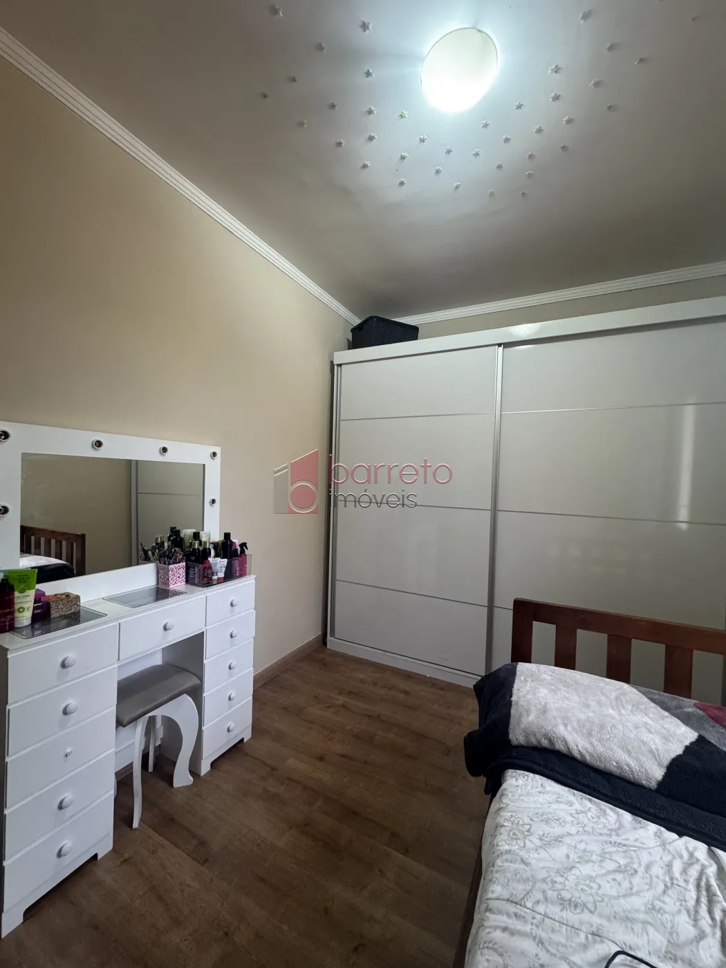 SOBRADO À VENDA – 03 QUARTOS – VILA MARTINS/ MARINGÁ – JUNDIAÍ/SP