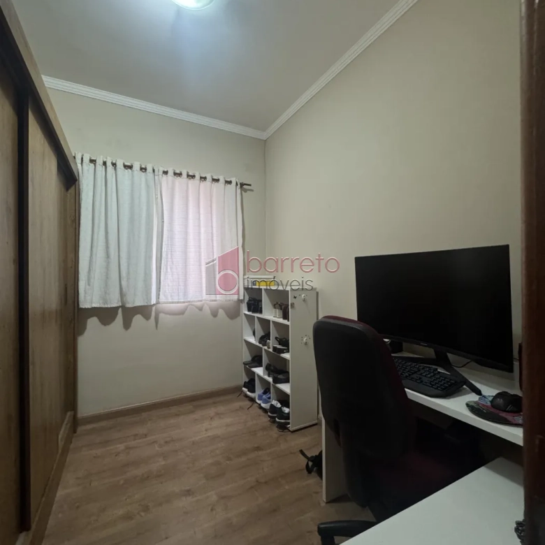SOBRADO À VENDA – 03 QUARTOS – VILA MARTINS/ MARINGÁ – JUNDIAÍ/SP