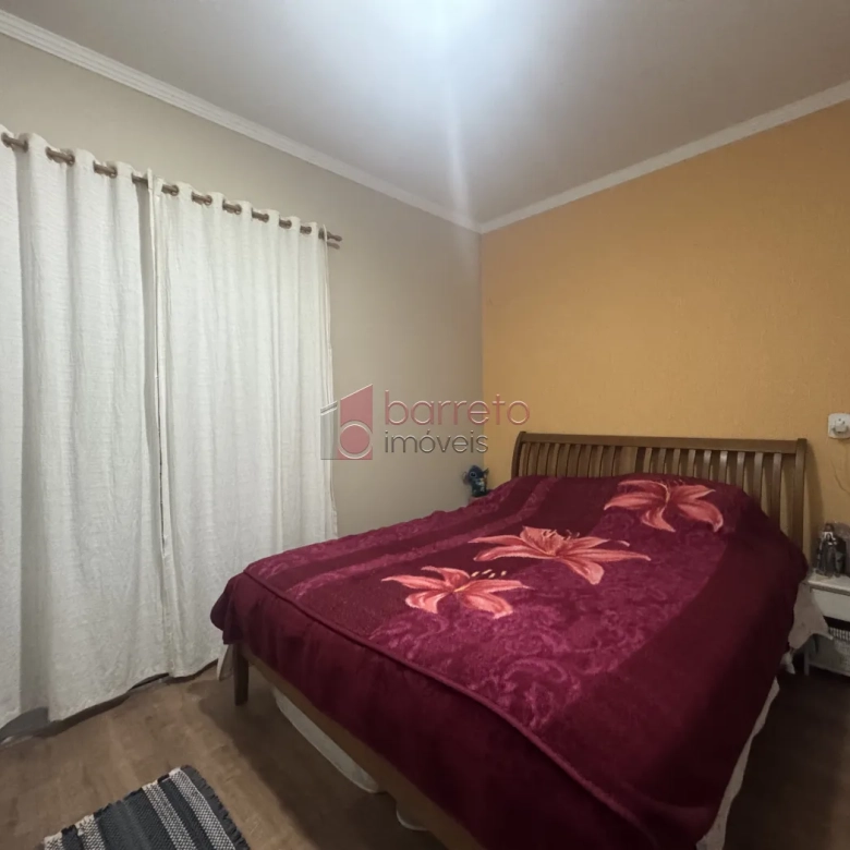 SOBRADO À VENDA – 03 QUARTOS – VILA MARTINS/ MARINGÁ – JUNDIAÍ/SP