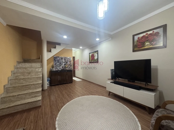 SOBRADO À VENDA – 03 QUARTOS – VILA MARTINS/ MARINGÁ – JUNDIAÍ/SP