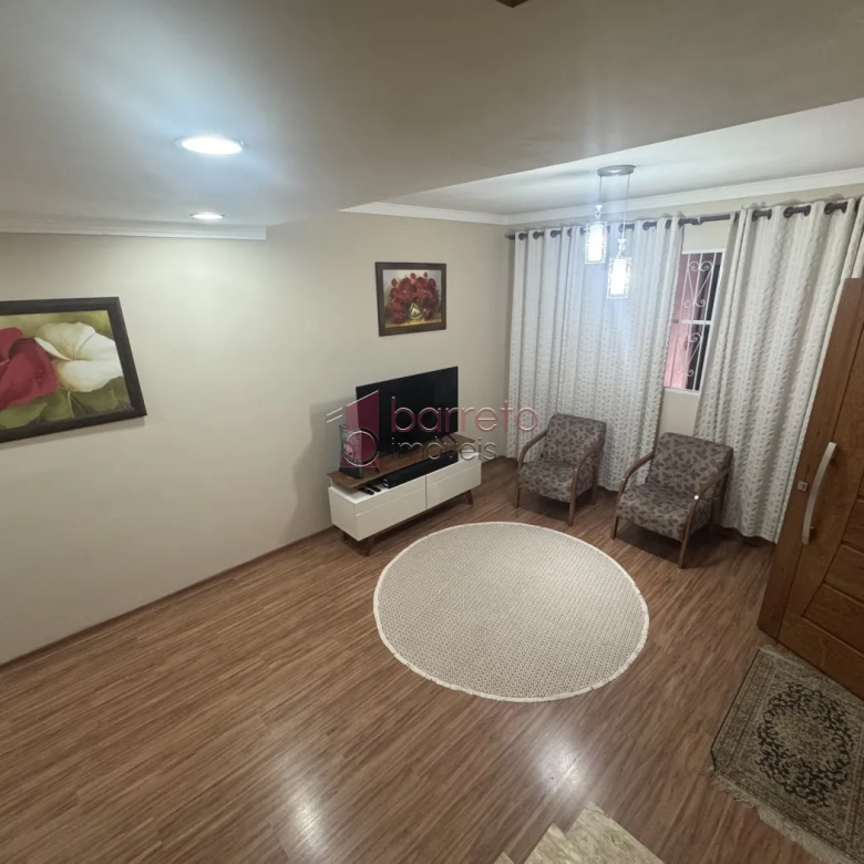 SOBRADO À VENDA – 03 QUARTOS – VILA MARTINS/ MARINGÁ – JUNDIAÍ/SP