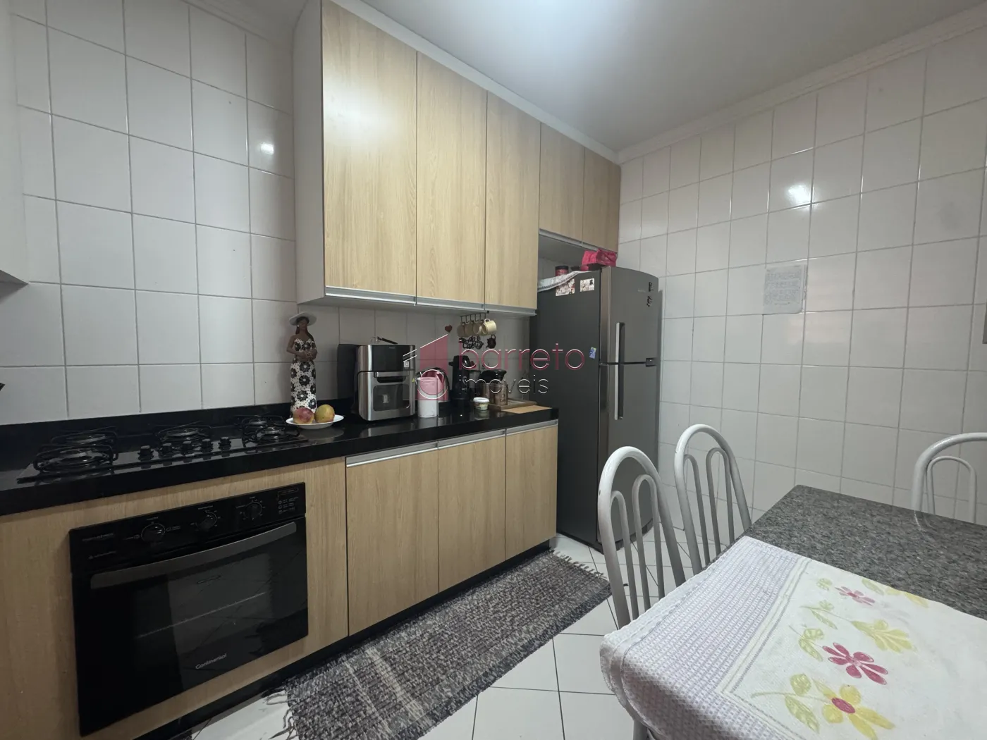 SOBRADO À VENDA – 03 QUARTOS – VILA MARTINS/ MARINGÁ – JUNDIAÍ/SP