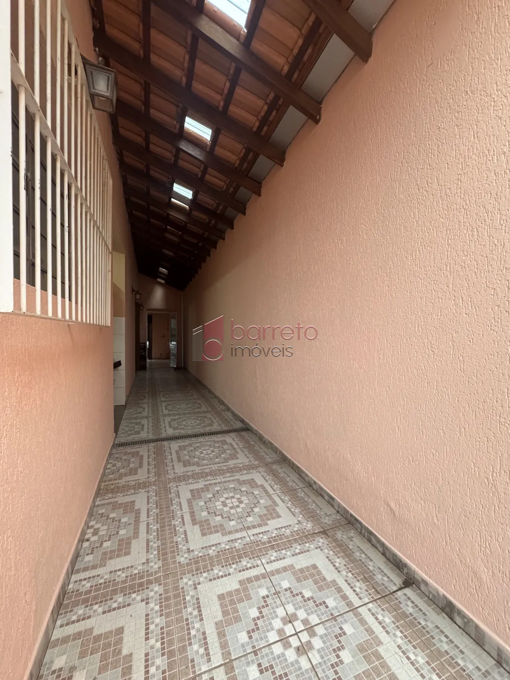 SOBRADO À VENDA – 03 QUARTOS – VILA MARTINS/ MARINGÁ – JUNDIAÍ/SP