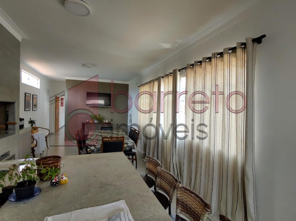 CASA À VENDA NO JARDIM MESSINA – JUNDIAÍ/SP