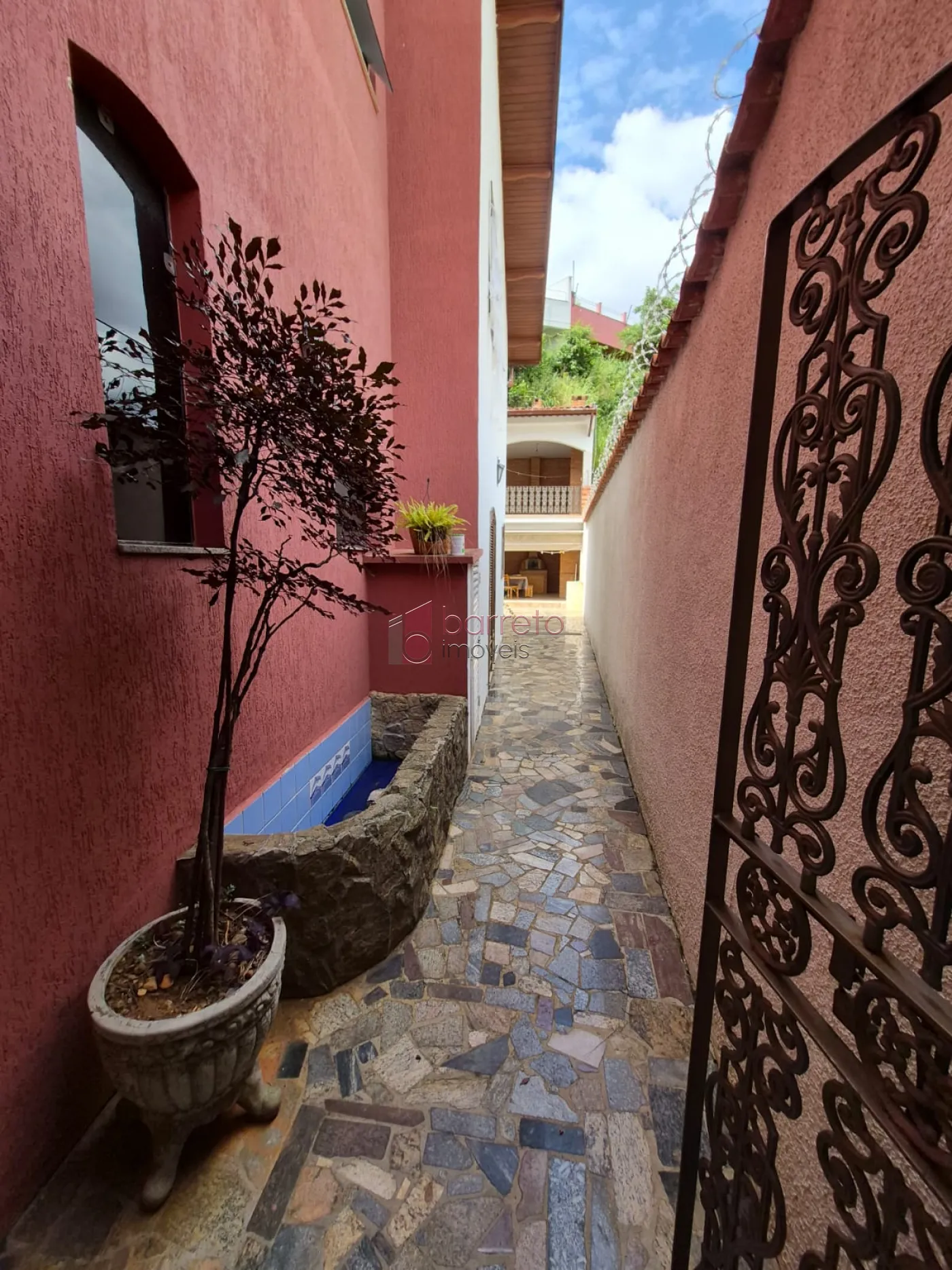 SOBRADO À VENDA NO JARDIM MORUMBI EM JUNDIAÍ/SP