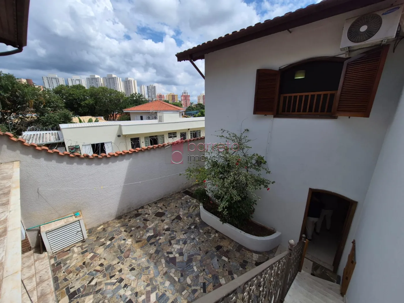 SOBRADO À VENDA NO JARDIM MORUMBI EM JUNDIAÍ/SP