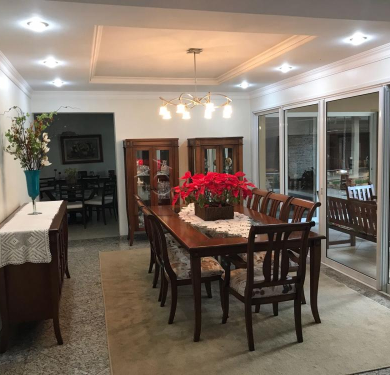 Casa Sobrado em Jundiaí
