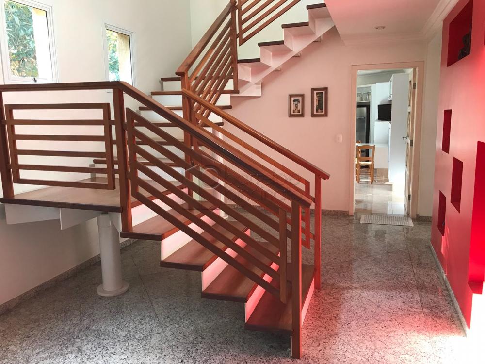 Casa Sobrado em Jundiaí