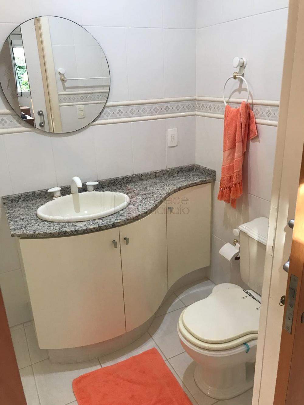 Casa Sobrado em Jundiaí