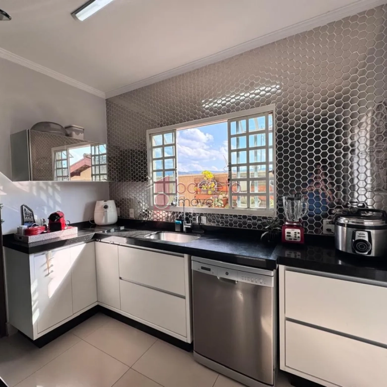 CASA SOBRADO COM 04 QUARTOS À VENDA NO JARDIM PAULISTA II – JUNDIAÍ/SP