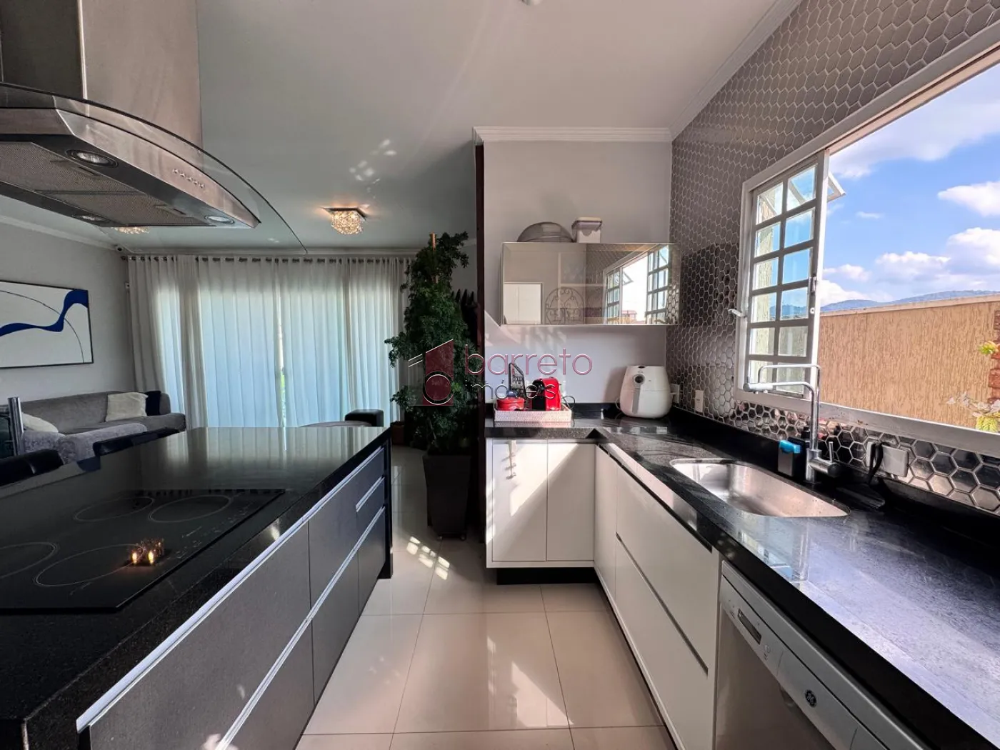 CASA SOBRADO COM 04 QUARTOS À VENDA NO JARDIM PAULISTA II – JUNDIAÍ/SP
