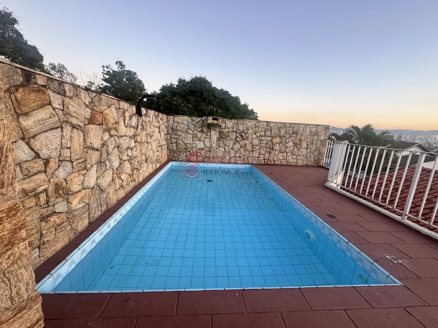SOBRADO COM 4 QUARTOS À VENDA NO JARDIM ROMA EM JUNDIAÍ/SP