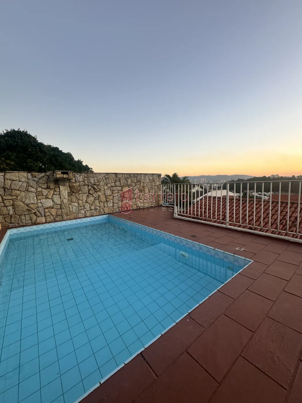 SOBRADO COM 4 QUARTOS À VENDA NO JARDIM ROMA EM JUNDIAÍ/SP