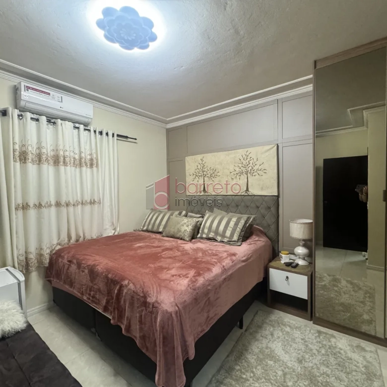 SOBRADO COM 4 QUARTOS À VENDA NO JARDIM ROMA EM JUNDIAÍ/SP