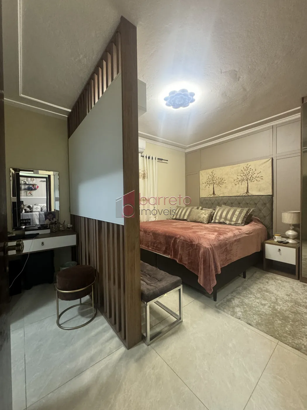 SOBRADO COM 4 QUARTOS À VENDA NO JARDIM ROMA EM JUNDIAÍ/SP