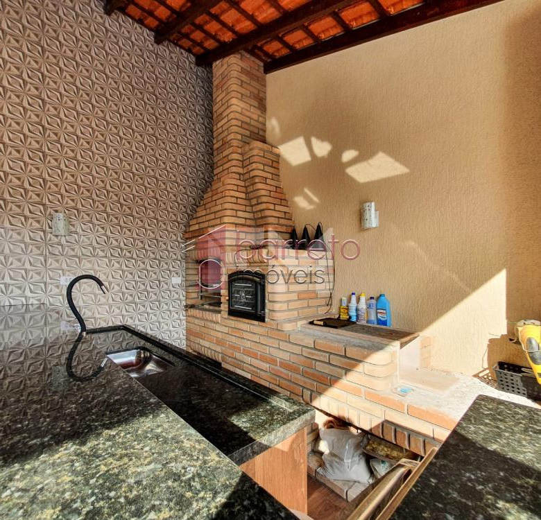 CASA A VENDA NO BAIRRO DO JARDIM PAULISTA, NA CIDADE DE JUNDIAÍ