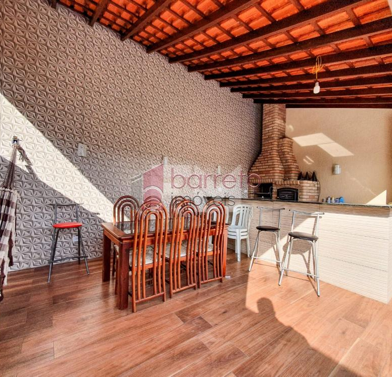 CASA A VENDA NO BAIRRO DO JARDIM PAULISTA, NA CIDADE DE JUNDIAÍ