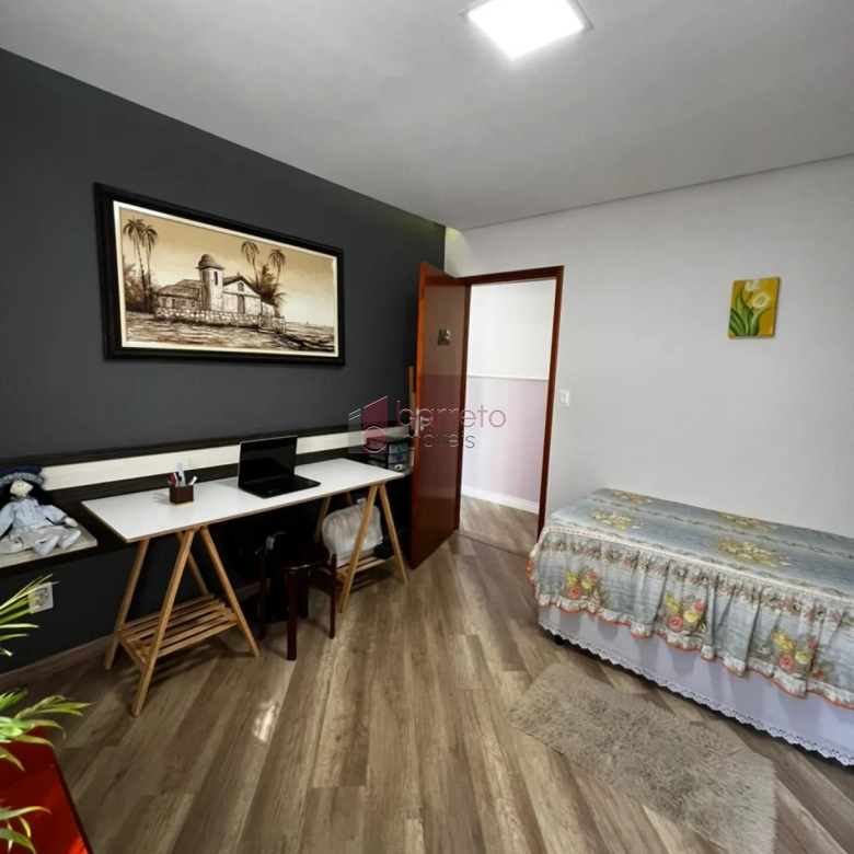 CASA À VENDA NO JARDIM TANNUS – JUNDIAI/SP